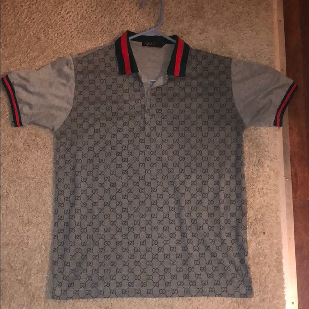 Large Gucci collared shirt